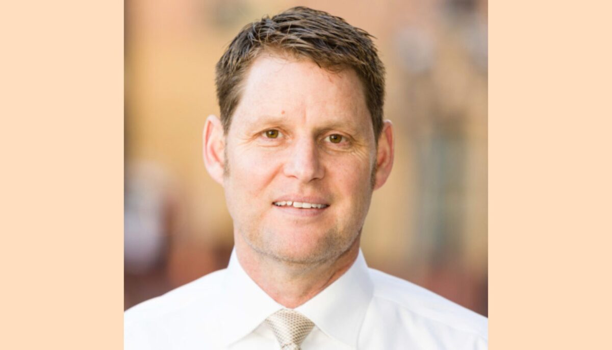 As legal fight continues over Utah’s court-ordered electoral map, one Republican announces a run